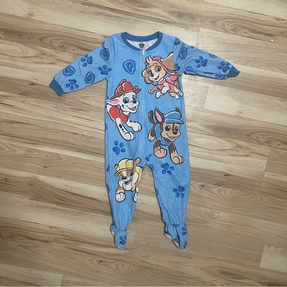 Nickelodeon Other - Nickelodeon Paw Patrol blue footie pajamas size 3T